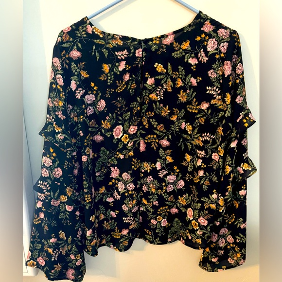 Nordstrom- Lush ruffle sleeve blouse - Picture 5 of 6